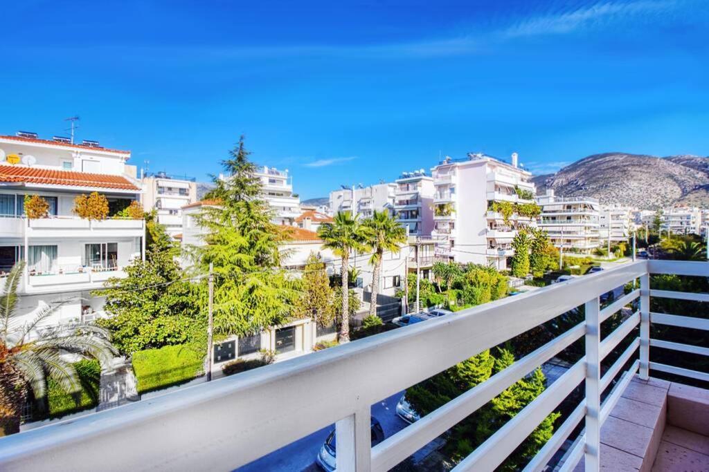 Spacious Apartment In Glyfada Close To The Sea Athènes Extérieur photo