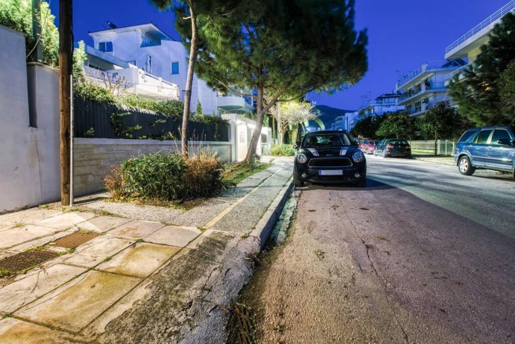 Spacious Apartment In Glyfada Close To The Sea Athènes Extérieur photo